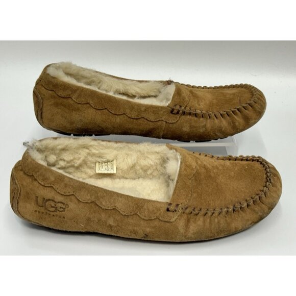 UGG Ansley Moccasins Women’s Size 7 Chestnut Brown Slipper Sheepskin Lined EUC - Picture 1 of 8